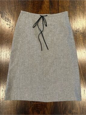 Banana Republic Classic Gray Women's Pencil Skirt - Sleek Office Style